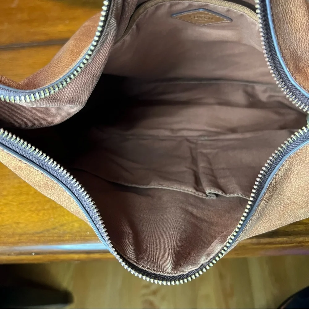 Fossil leather shoulder bag